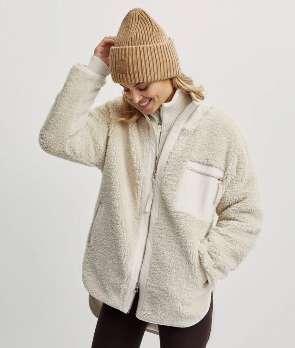 VARLEY Marney Sherpa Jacket in Sandshell Size XS